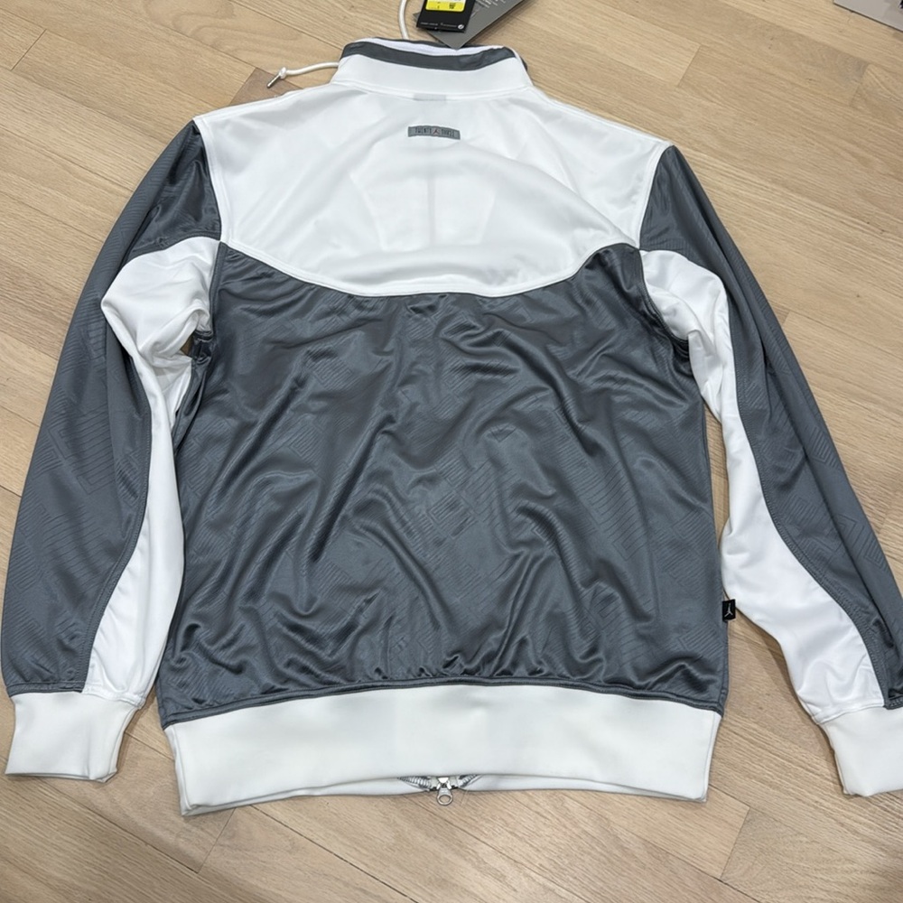 Jordan jacket small - Picture 4 of 6